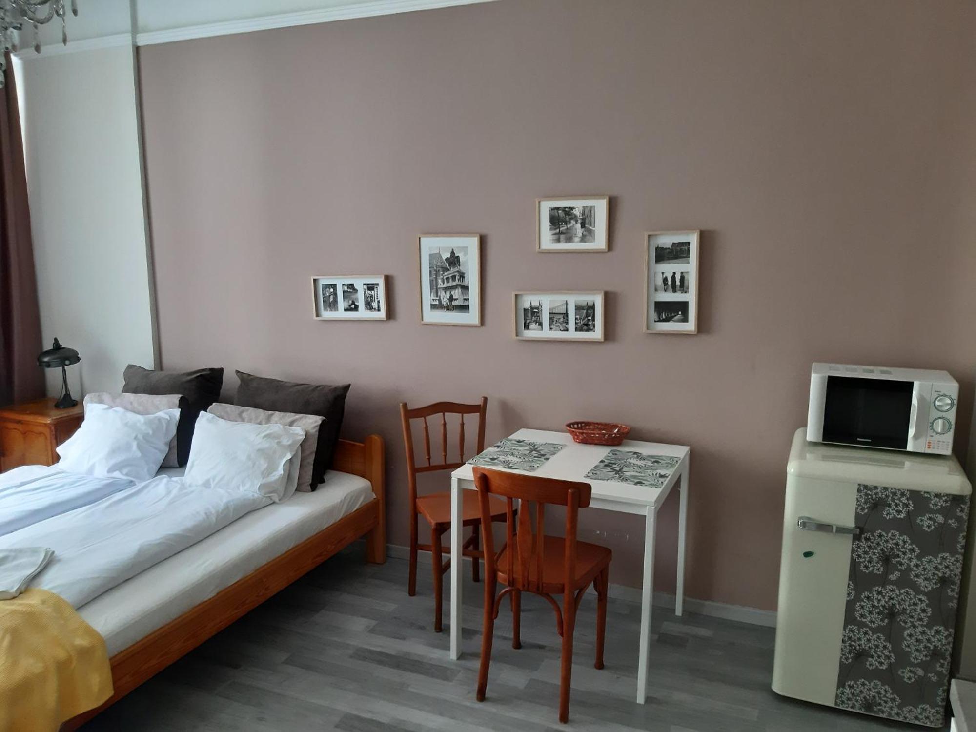 Bpr Deco Relic Studio Budapest Bagian luar foto